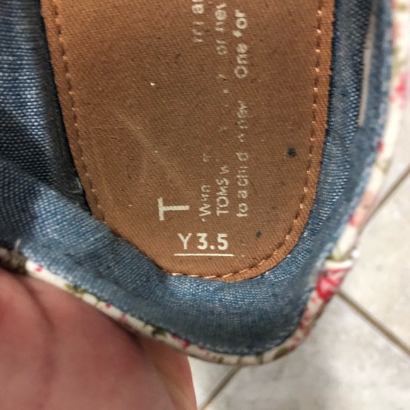 ♡☆Toms Shoes for Kids! ☆♡ - Picture 4 of 4